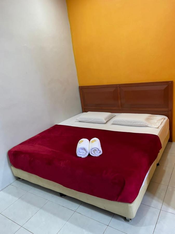 Samudera Hotel Кампунг-Куала-Бесут Экстерьер фото