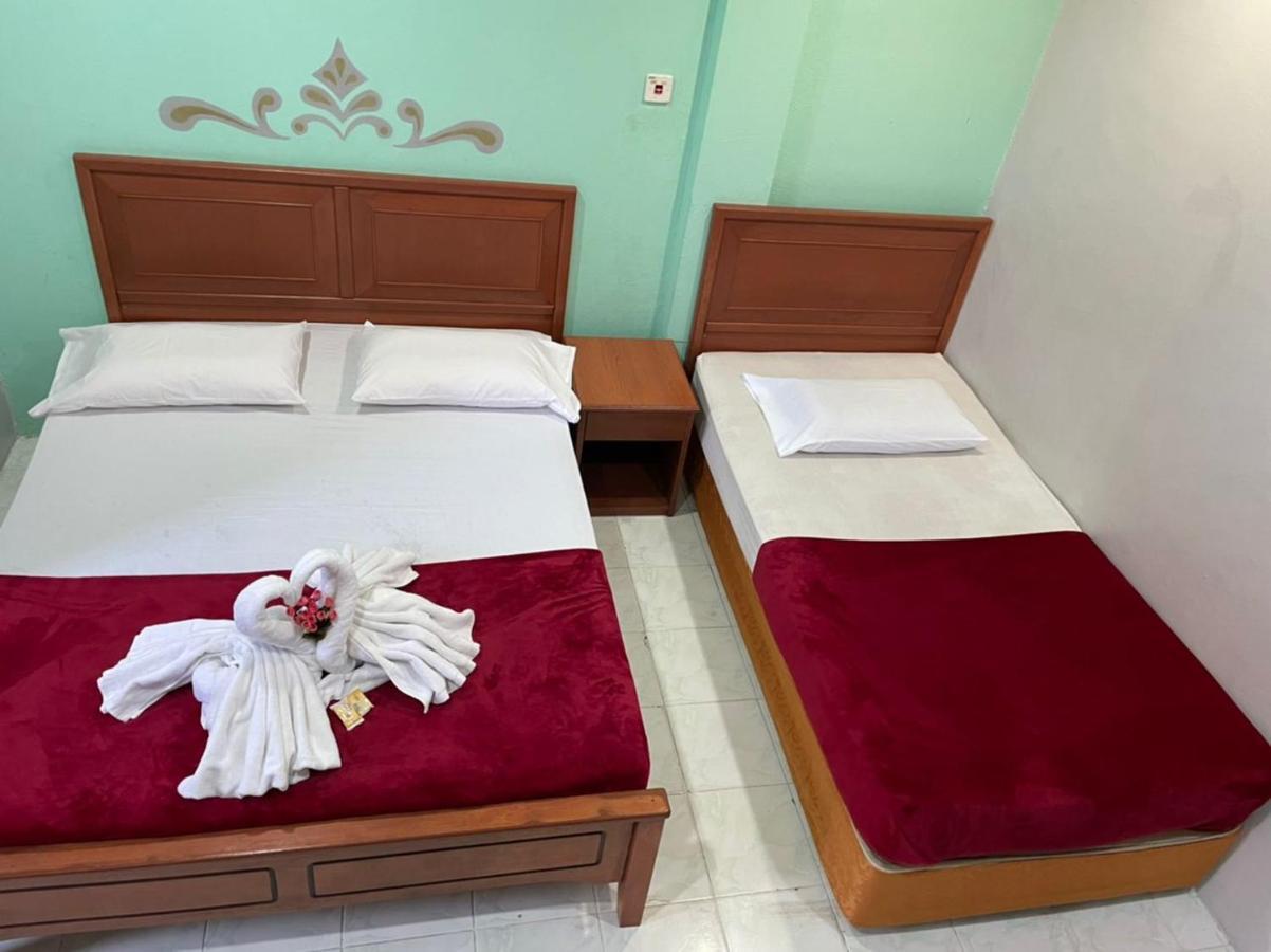Samudera Hotel Кампунг-Куала-Бесут Экстерьер фото